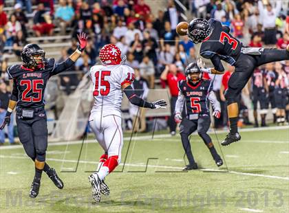 Thumbnail 2 in Alief Taylor vs. Langham Creek (UIL 5A Bi-District Playoff) photogallery.