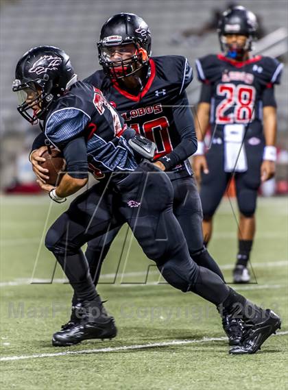 Thumbnail 1 in Alief Taylor vs. Langham Creek (UIL 5A Bi-District Playoff) photogallery.
