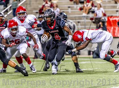 Thumbnail 2 in Alief Taylor vs. Langham Creek (UIL 5A Bi-District Playoff) photogallery.