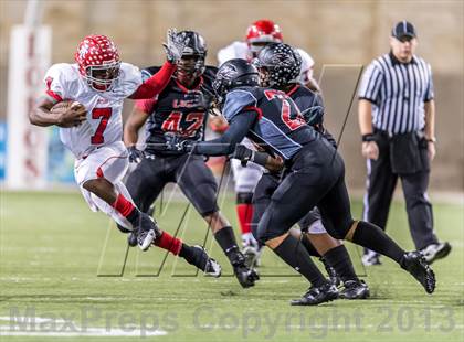 Thumbnail 2 in Alief Taylor vs. Langham Creek (UIL 5A Bi-District Playoff) photogallery.