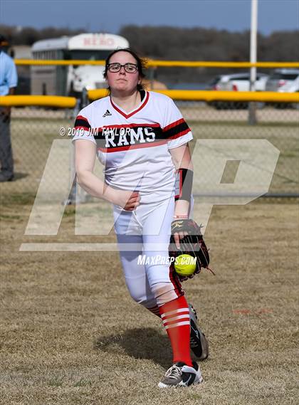 Thumbnail 3 in Mineral Wells vs Millsap (Jacksboro Softball Tournament) photogallery.