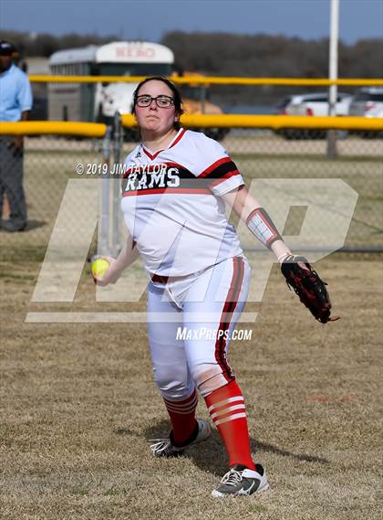 Thumbnail 2 in Mineral Wells vs Millsap (Jacksboro Softball Tournament) photogallery.