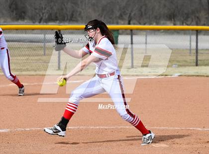 Thumbnail 1 in Mineral Wells vs Millsap (Jacksboro Softball Tournament) photogallery.