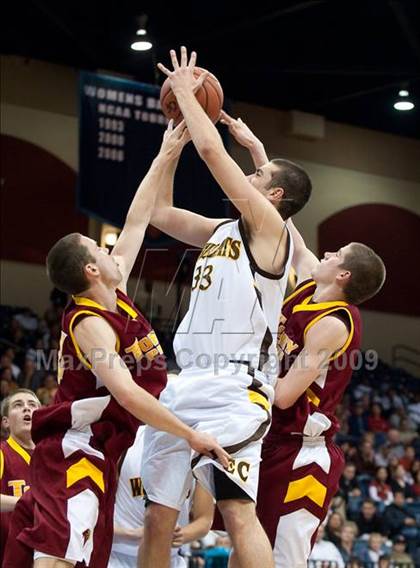 Thumbnail 1 in El Camino vs Torrey Pines (SDS D1 Final) photogallery.