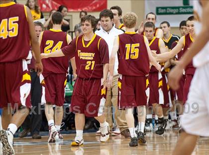 Thumbnail 2 in El Camino vs Torrey Pines (SDS D1 Final) photogallery.
