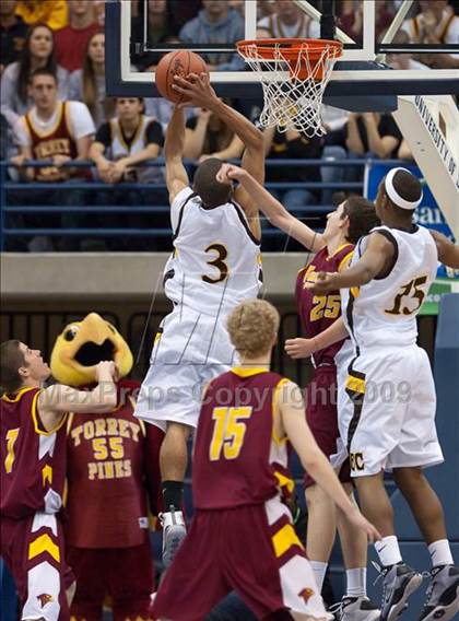 Thumbnail 1 in El Camino vs Torrey Pines (SDS D1 Final) photogallery.