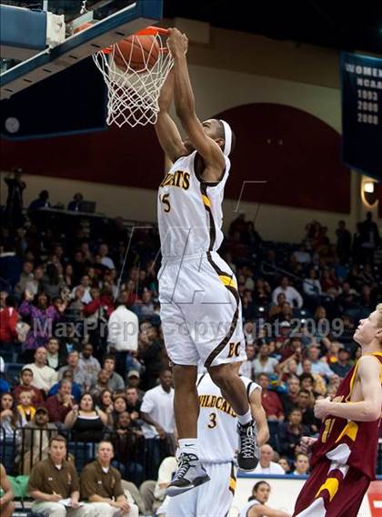 Thumbnail 1 in El Camino vs Torrey Pines (SDS D1 Final) photogallery.