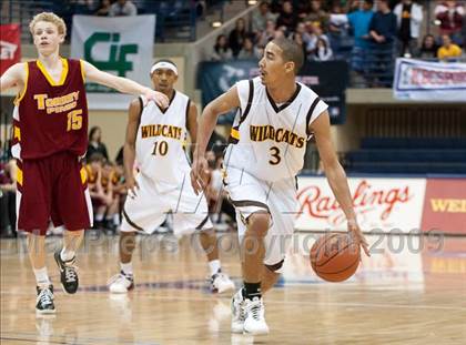 Thumbnail 3 in El Camino vs Torrey Pines (SDS D1 Final) photogallery.