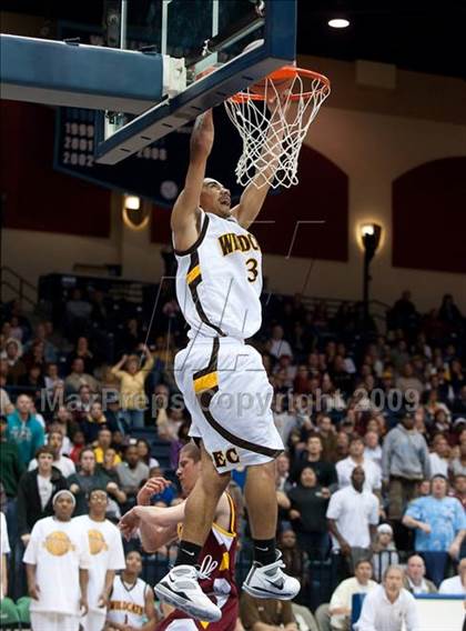 Thumbnail 2 in El Camino vs Torrey Pines (SDS D1 Final) photogallery.