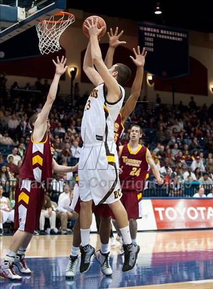Thumbnail 1 in El Camino vs Torrey Pines (SDS D1 Final) photogallery.