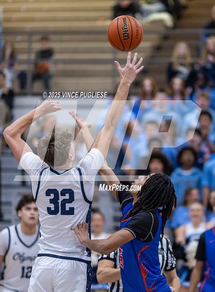 Thumbnail 2 in Graham-Kapowsin @ Olympia photogallery.