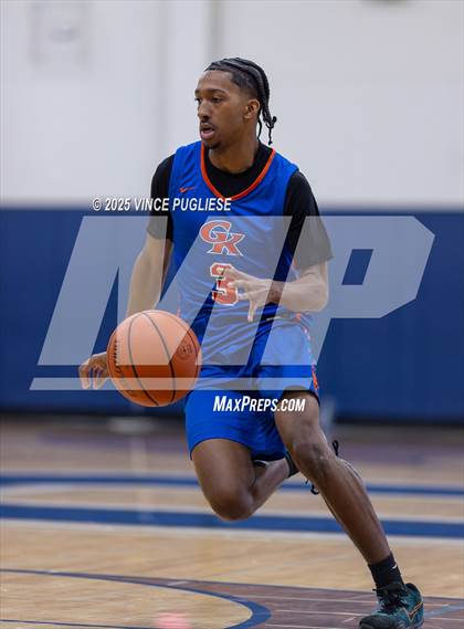 Thumbnail 2 in Graham-Kapowsin @ Olympia photogallery.