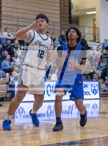 Thumbnail 3 in Graham-Kapowsin @ Olympia photogallery.