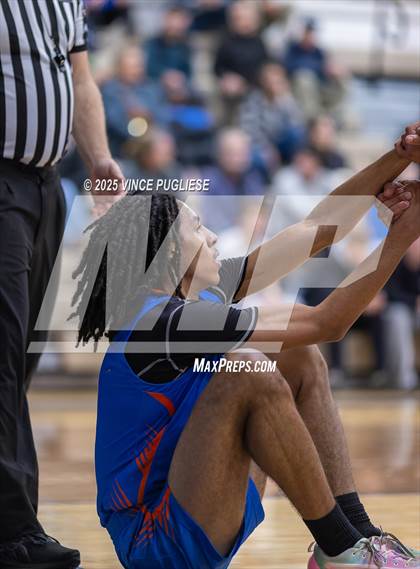 Thumbnail 2 in Graham-Kapowsin @ Olympia photogallery.