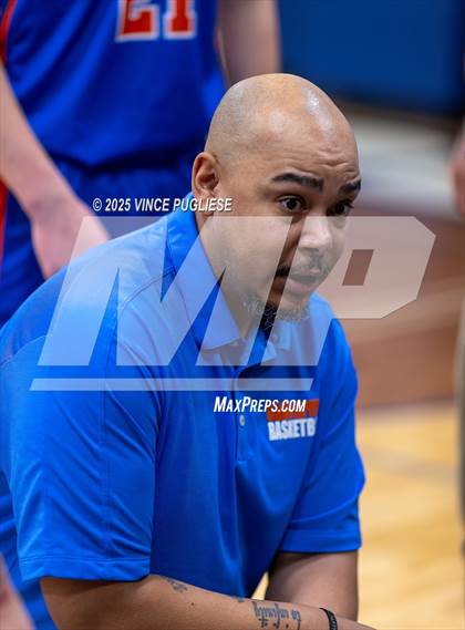 Thumbnail 3 in Graham-Kapowsin @ Olympia photogallery.