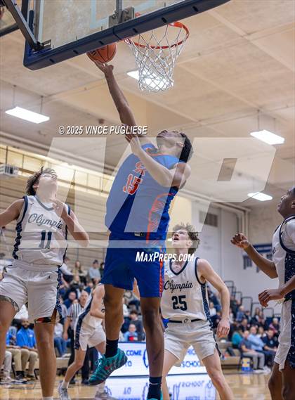 Thumbnail 1 in Graham-Kapowsin @ Olympia photogallery.