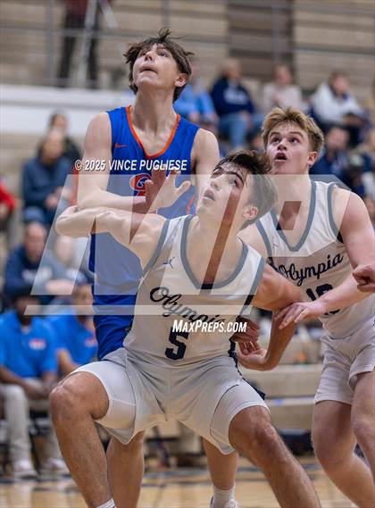 Thumbnail 2 in Graham-Kapowsin @ Olympia photogallery.