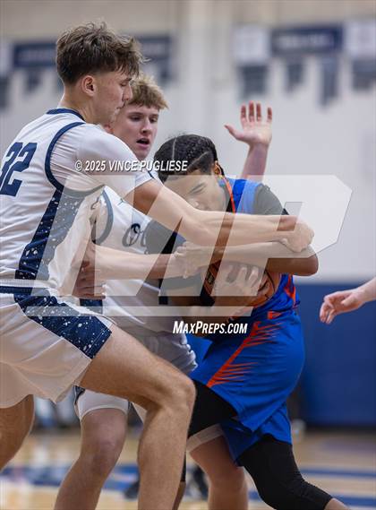 Thumbnail 2 in Graham-Kapowsin @ Olympia photogallery.