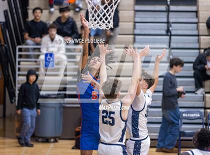 Thumbnail 3 in Graham-Kapowsin @ Olympia photogallery.