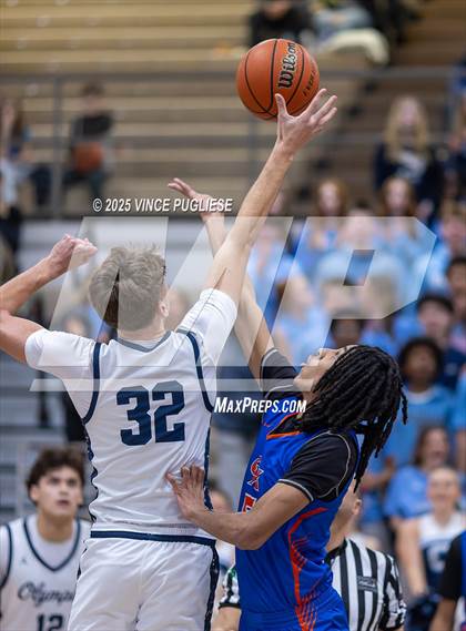 Thumbnail 3 in Graham-Kapowsin @ Olympia photogallery.