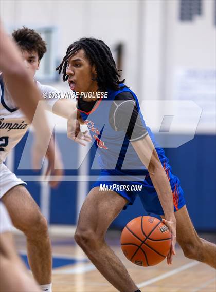 Thumbnail 2 in Graham-Kapowsin @ Olympia photogallery.