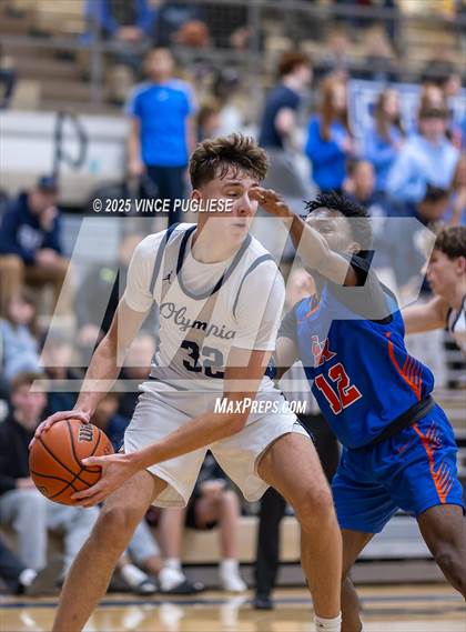 Thumbnail 1 in Graham-Kapowsin @ Olympia photogallery.