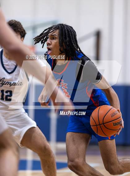 Thumbnail 3 in Graham-Kapowsin @ Olympia photogallery.