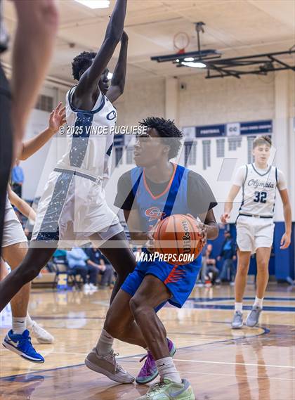 Thumbnail 1 in Graham-Kapowsin @ Olympia photogallery.