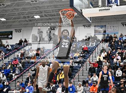 Thumbnail 2 in IMG Academy vs. Sunrise Christian Academy (Metro Classic) photogallery.
