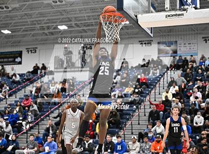 Thumbnail 1 in IMG Academy vs. Sunrise Christian Academy (Metro Classic) photogallery.