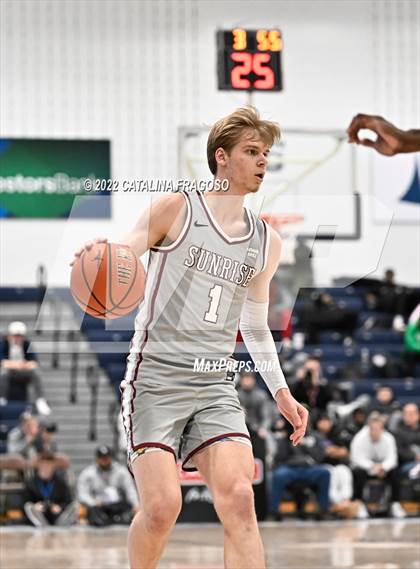 Thumbnail 3 in IMG Academy vs. Sunrise Christian Academy (Metro Classic) photogallery.