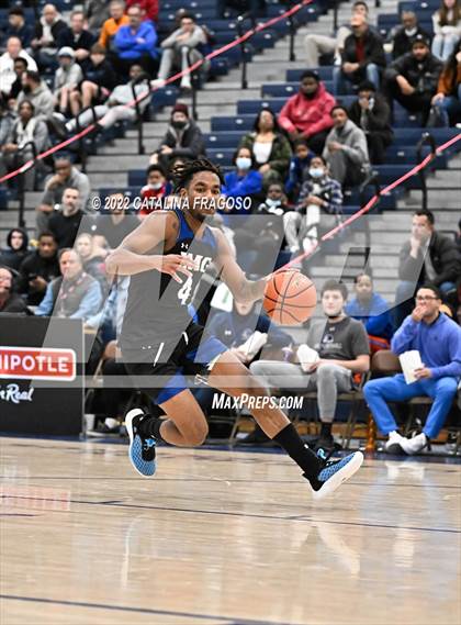 Thumbnail 2 in IMG Academy vs. Sunrise Christian Academy (Metro Classic) photogallery.