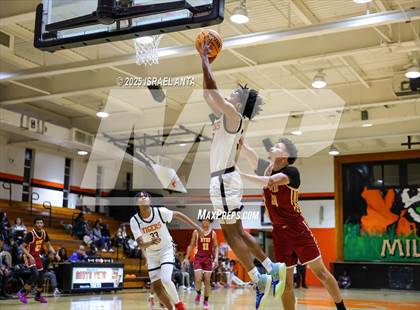 Thumbnail 1 in Douglas Byrd @ South View photogallery.