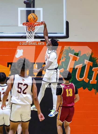 Thumbnail 1 in Douglas Byrd @ South View photogallery.
