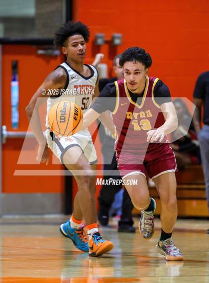 Thumbnail 2 in Douglas Byrd @ South View photogallery.