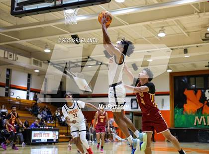 Thumbnail 3 in Douglas Byrd @ South View photogallery.