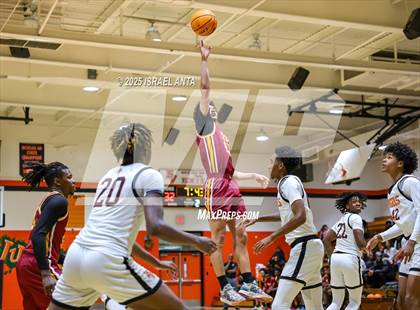 Thumbnail 1 in Douglas Byrd @ South View photogallery.