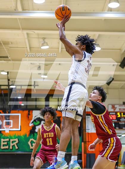 Thumbnail 3 in Douglas Byrd @ South View photogallery.