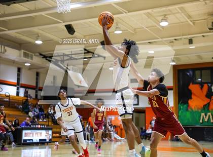 Thumbnail 2 in Douglas Byrd @ South View photogallery.