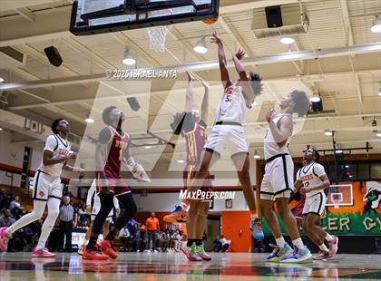 Thumbnail 1 in Douglas Byrd @ South View photogallery.