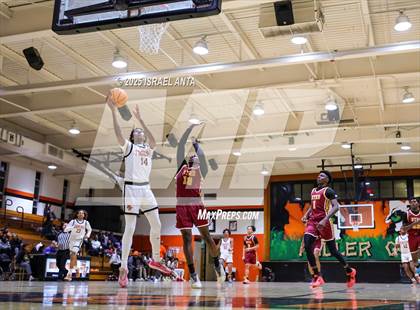 Thumbnail 2 in Douglas Byrd @ South View photogallery.