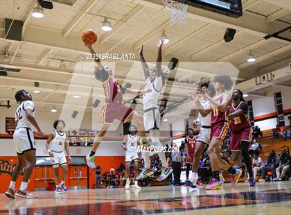 Thumbnail 1 in Douglas Byrd @ South View photogallery.