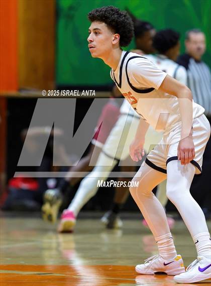Thumbnail 2 in Douglas Byrd @ South View photogallery.