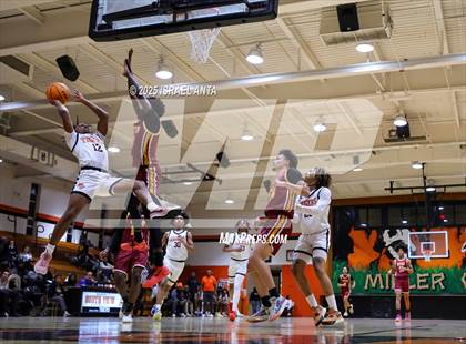 Thumbnail 1 in Douglas Byrd @ South View photogallery.