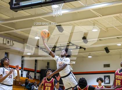 Thumbnail 2 in Douglas Byrd @ South View photogallery.