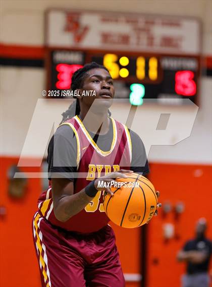 Thumbnail 3 in Douglas Byrd @ South View photogallery.