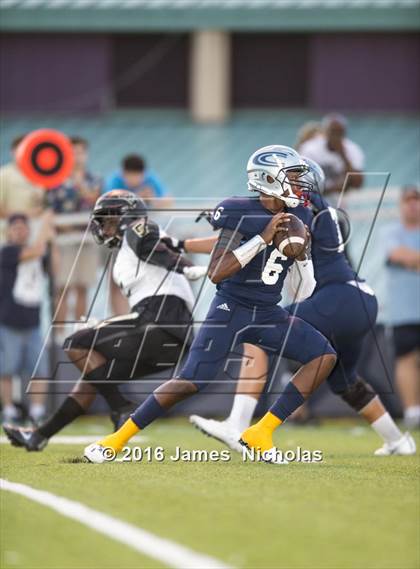 Thumbnail 3 in Walker @ Clay-Chalkville photogallery.