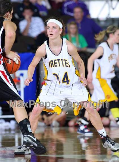 Thumbnail 3 in Poth vs. Winnsboro (UIL 2A Semifinal) photogallery.