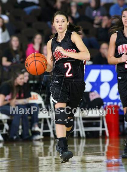 Thumbnail 3 in Poth vs. Winnsboro (UIL 2A Semifinal) photogallery.