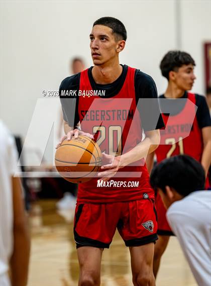 Thumbnail 3 in Segerstrom vs. Rancho Alamitos photogallery.